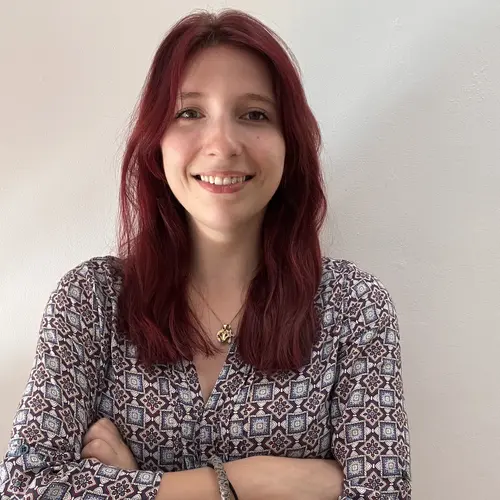 Portrait of Elise Pêtre, physiotherapist